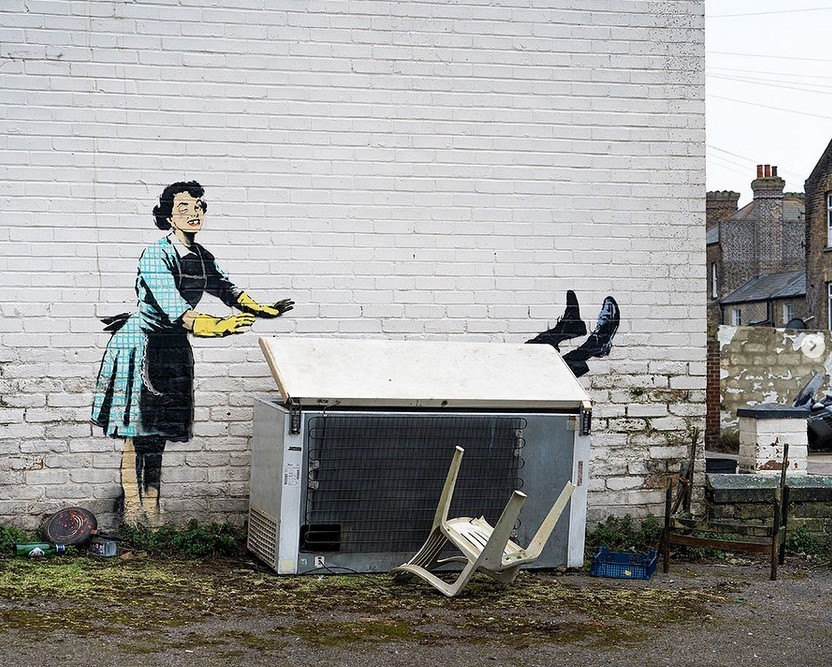 "Valentine's Day mascara" in Margate, created and posted by Banksy.